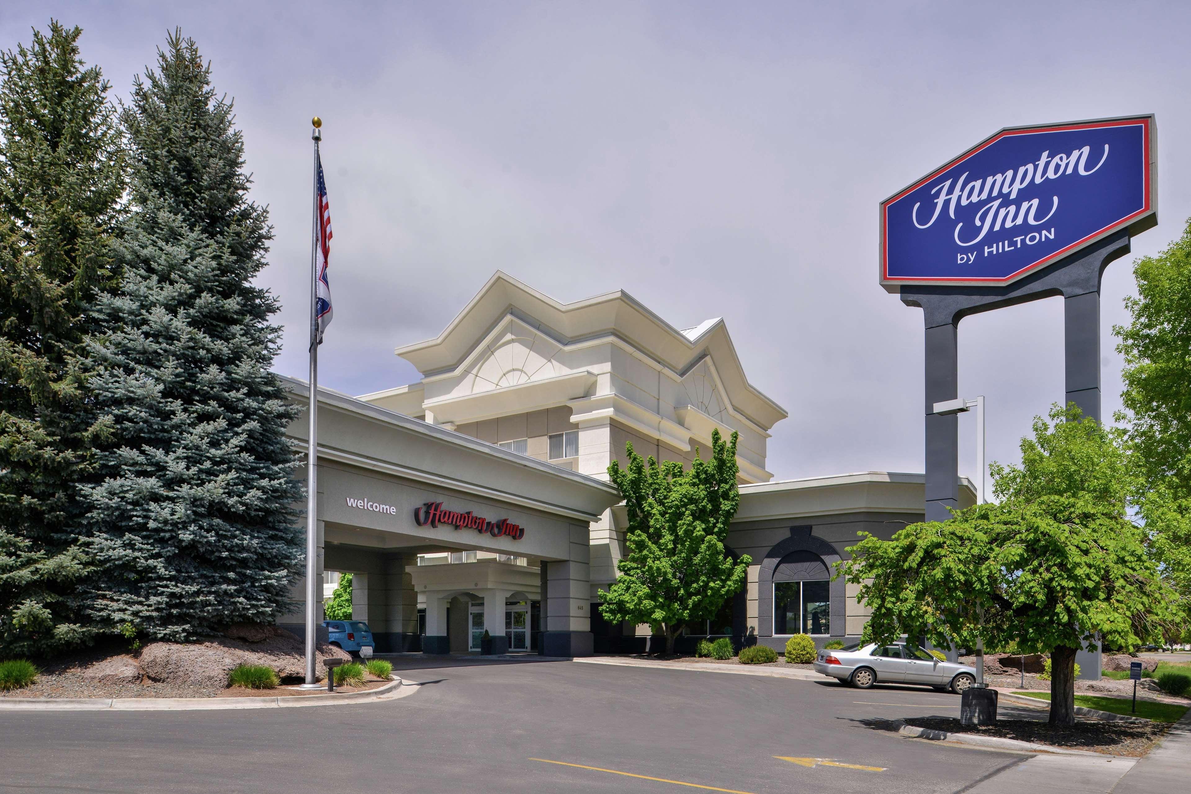 Hampton Inn Idaho Falls / Airport Экстерьер фото
